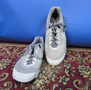 Nike Men' Running Shoe Size 10
